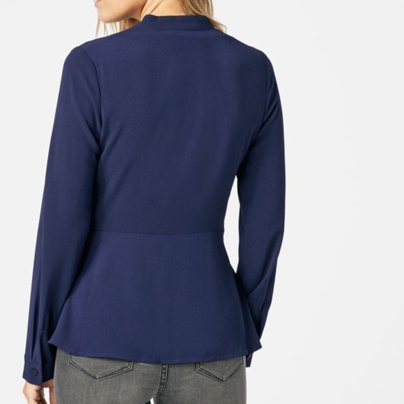 đHPđNWT V Neck Peplum Blouse - Picture 2 of 7